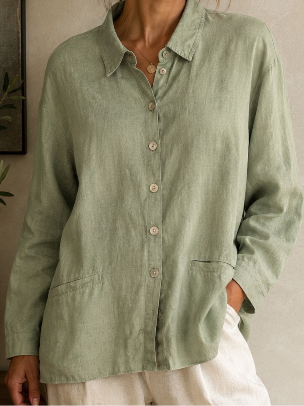 Vintage Chico’s Design Linen Blend Sage Green Shell Button Shirt Size 2